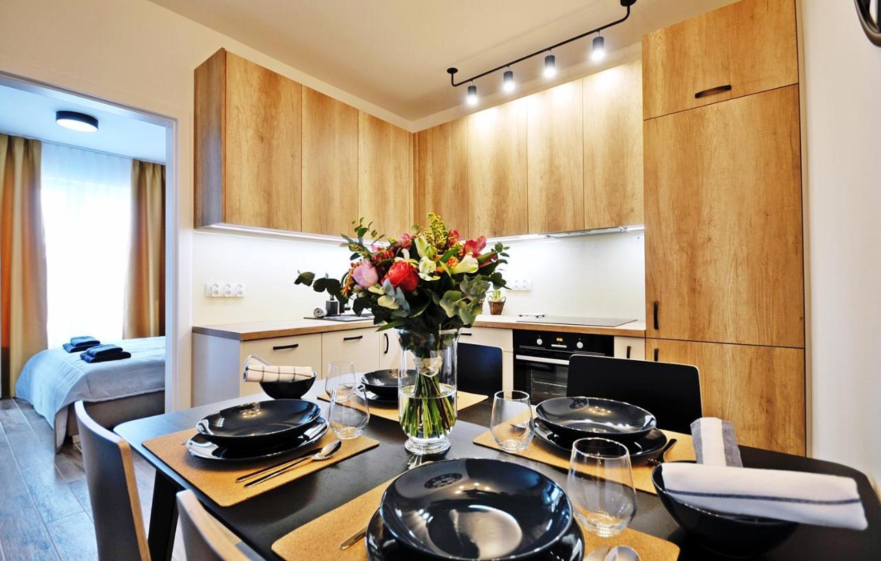 Apartament Za Swierkami 6 Osob , 3 Pokoje Kolobrzeg Luaran gambar