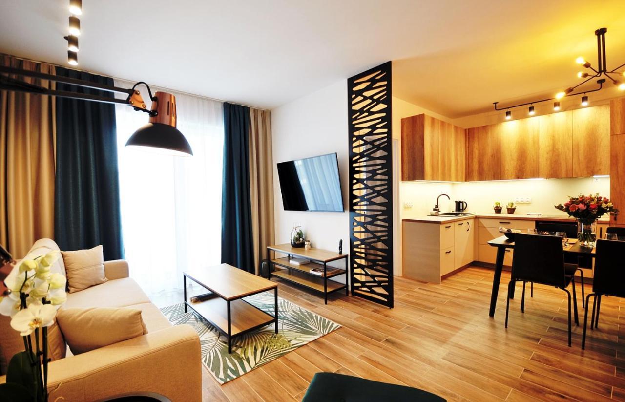 Apartament Za Swierkami 6 Osob , 3 Pokoje Kolobrzeg Luaran gambar